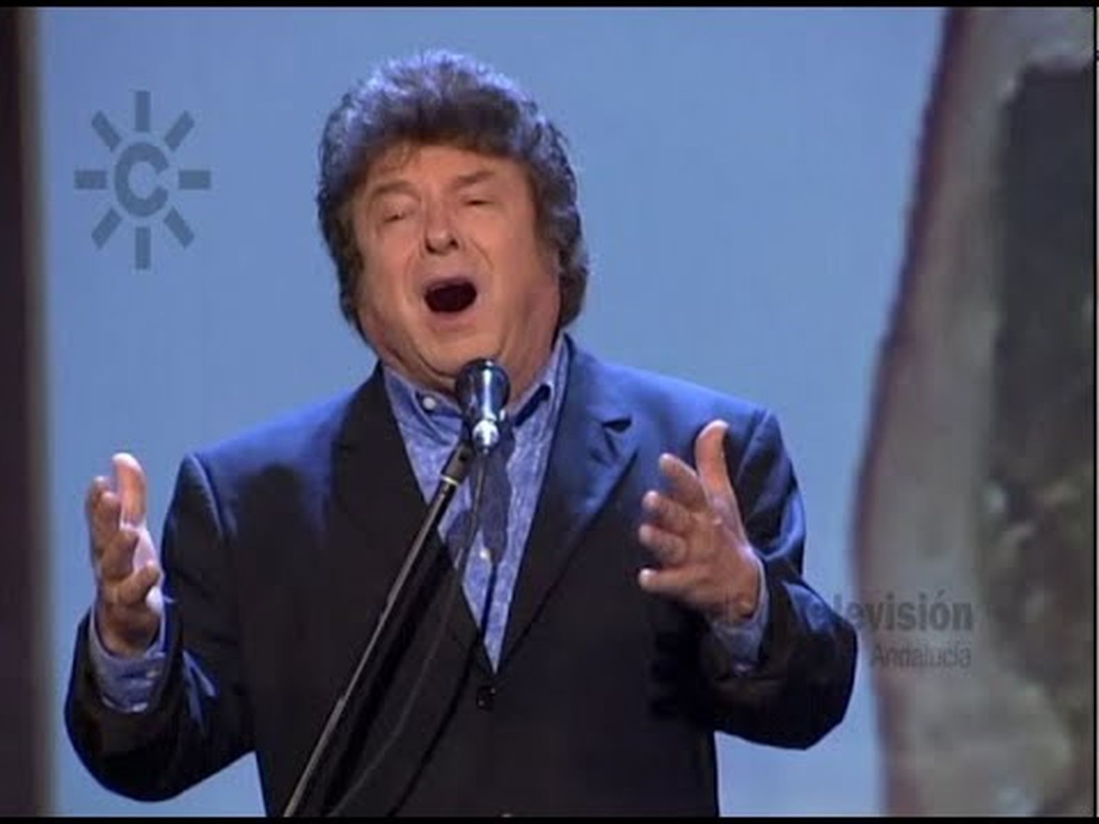 Enrique Morente canta "Agua ensimismada" de Morente sueña la Alhambra | Flamenco en Canal Sur