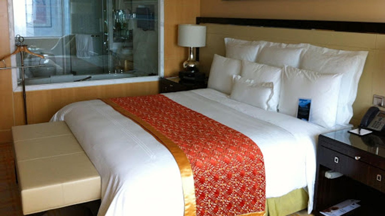 foto hoteles cama