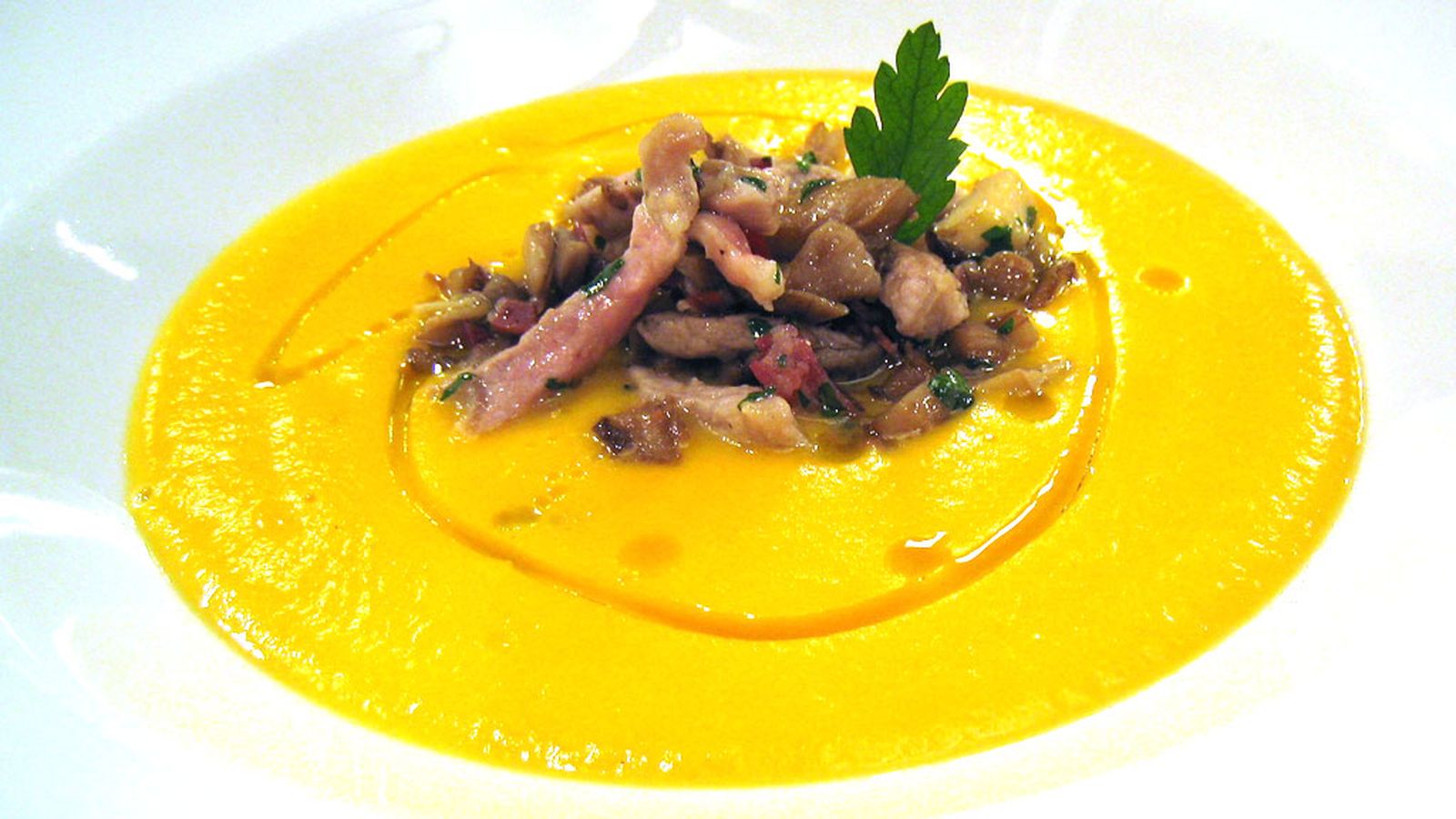 Cómetelo 10/05/19 Crema de zanahorias con ibéricos 1024x576