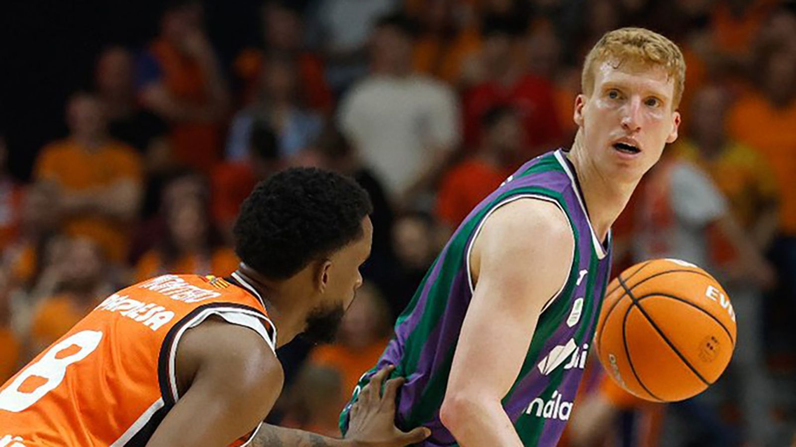 Unicaja cae en Valencia