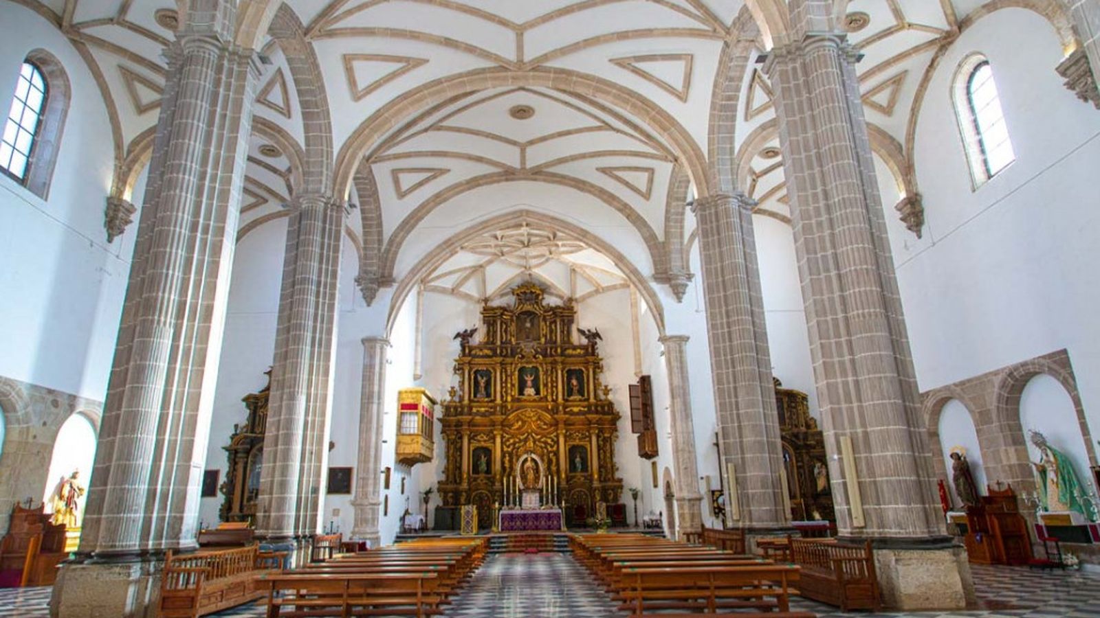 iglesia catedralicia de Santa María de la Quinta Angustia