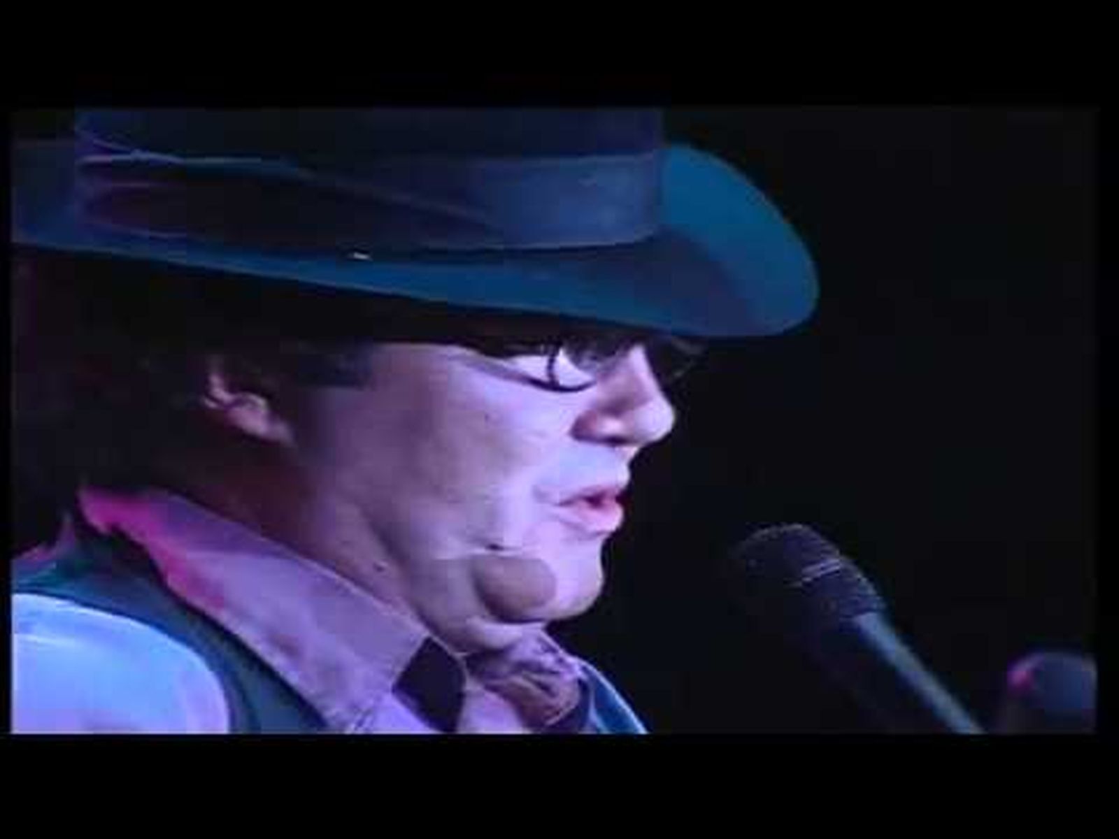 Romero Sanjuán canta las sevillanas "Alba del Alba" en la Expo 92 | Flamenco en Canal Sur