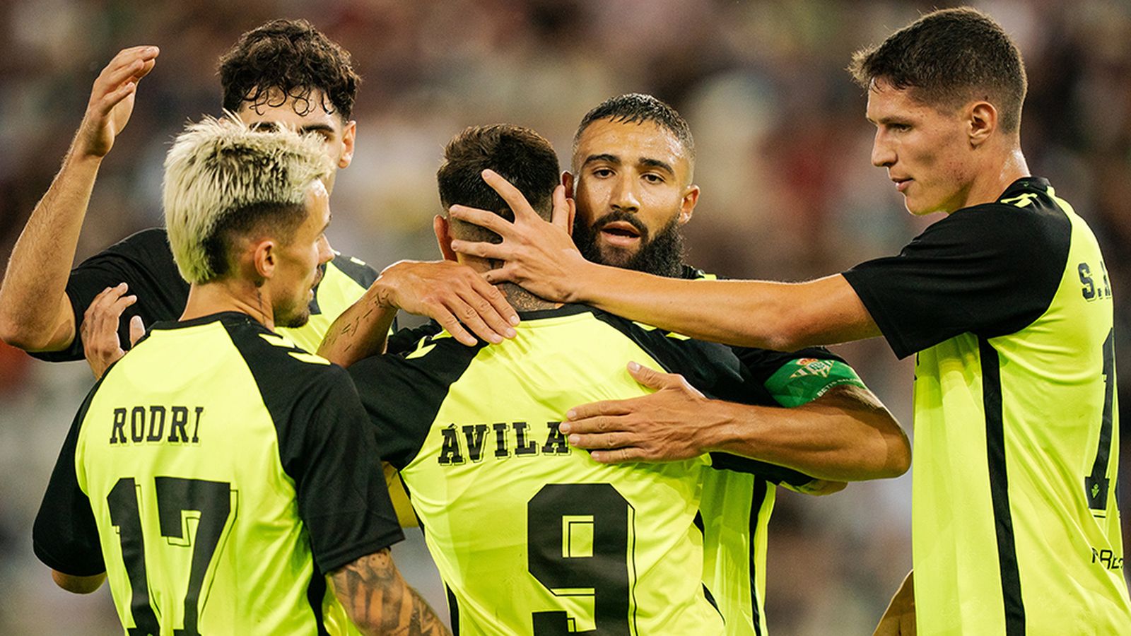 Victoria del Betis en la Conference