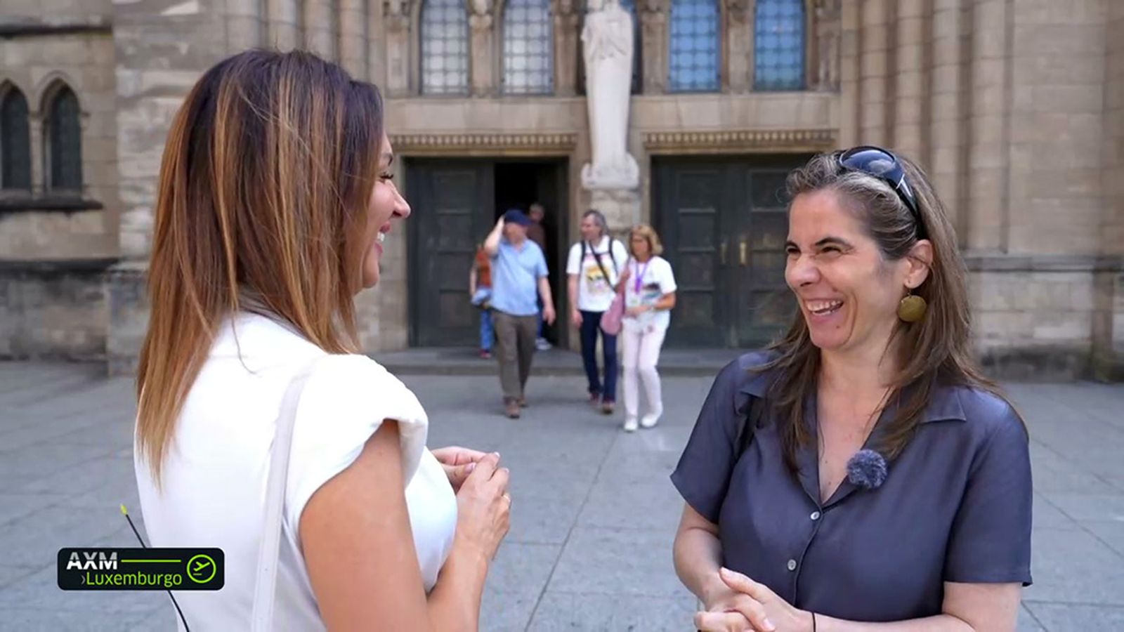 Laura, la malagueña que da clases de teatro en español y ayuda en Cruz Roja
