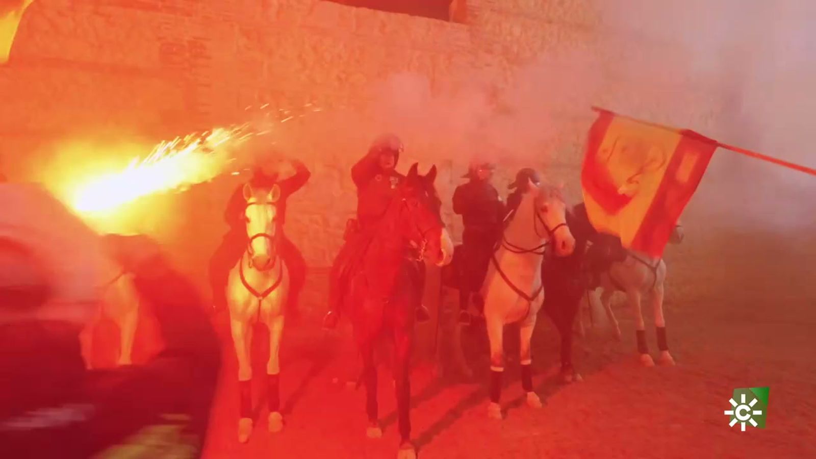 TodoCaballo Policía Córdoba bengalas foto detalle