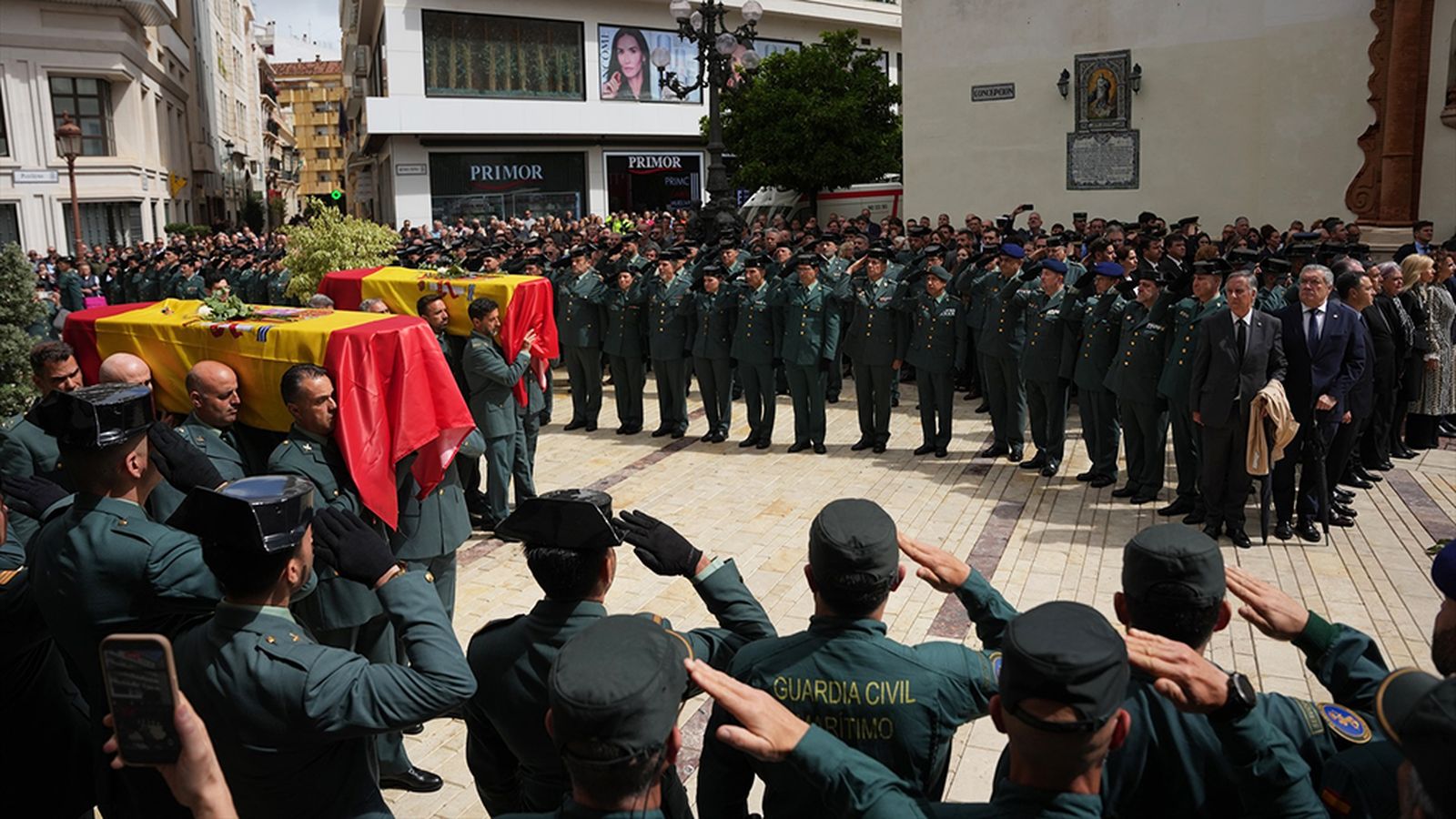 Funeral en Huelva por los guardias civiles muertos