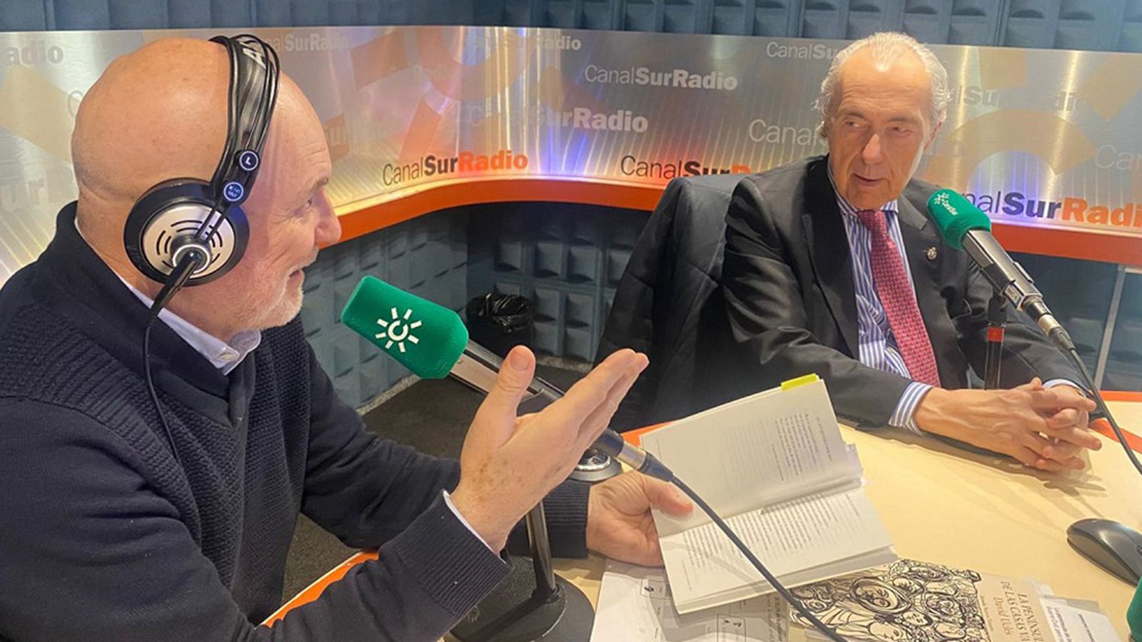 Vigorra con Luis Alberto de Cuenca