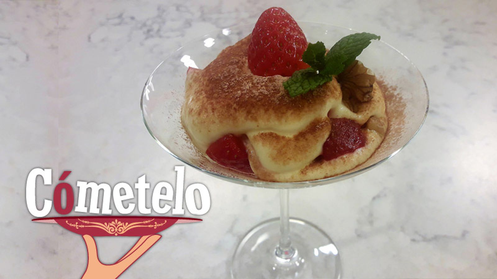 Cometelo Tiramisu de fresas y chocolate