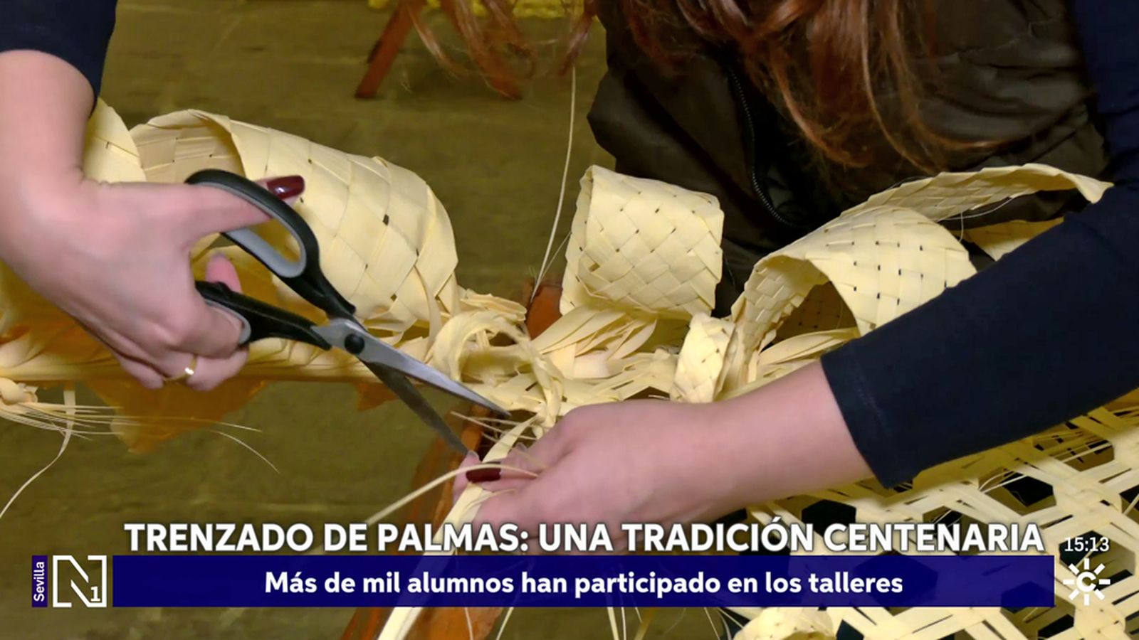 El trenzado de palmas, una tradición centenaria que revive cada Semana Santa
