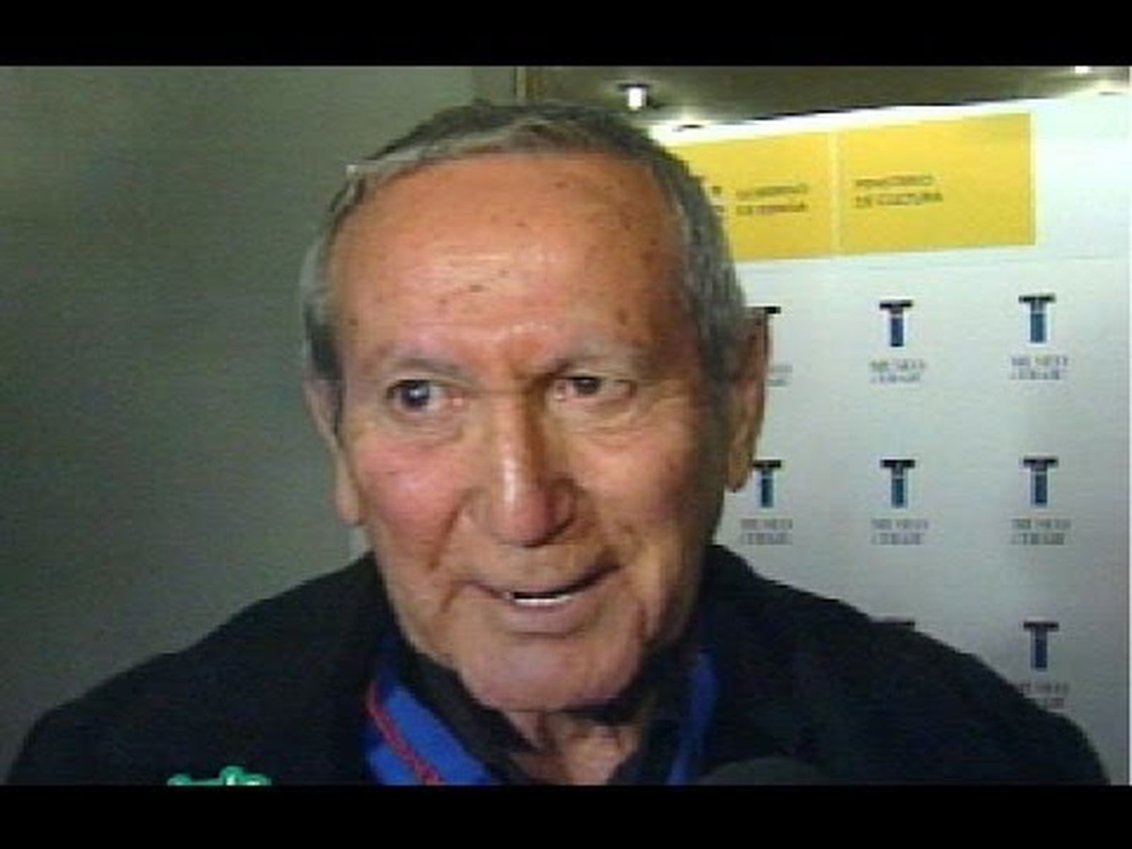 Elio Berhanyer modisto universal, 50 años de moda
