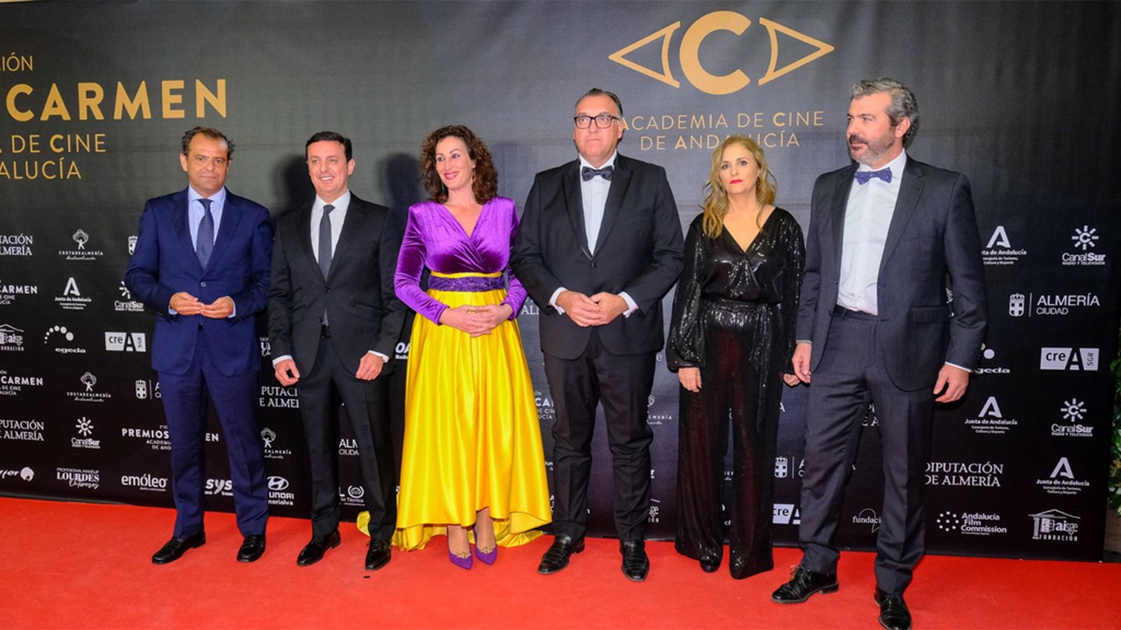 CARMEN ALFOMBRA MELLADO FAMILIA ACADEMIA