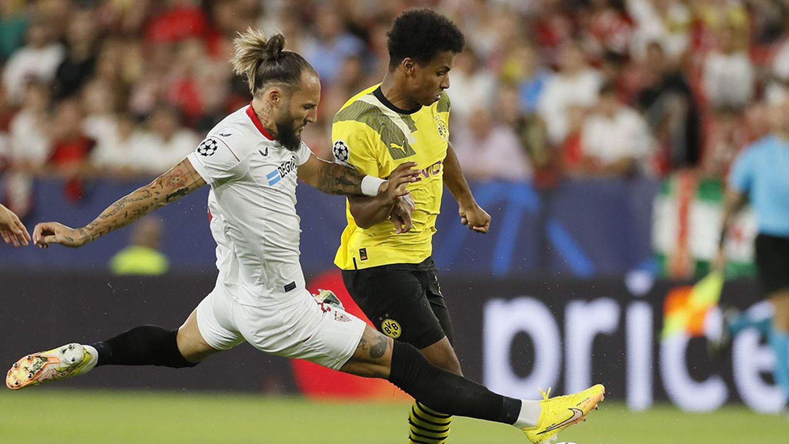 El Sevilla, goleado por el Dormund