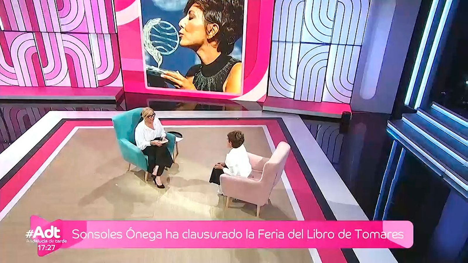 Sonsoles Ónega reconoce que aún le cuesta desprenderse del síndrome de la impostora
