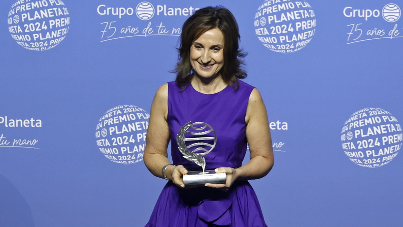La escritora Paloma Sánchez-Garnica gana el Premio Planeta
