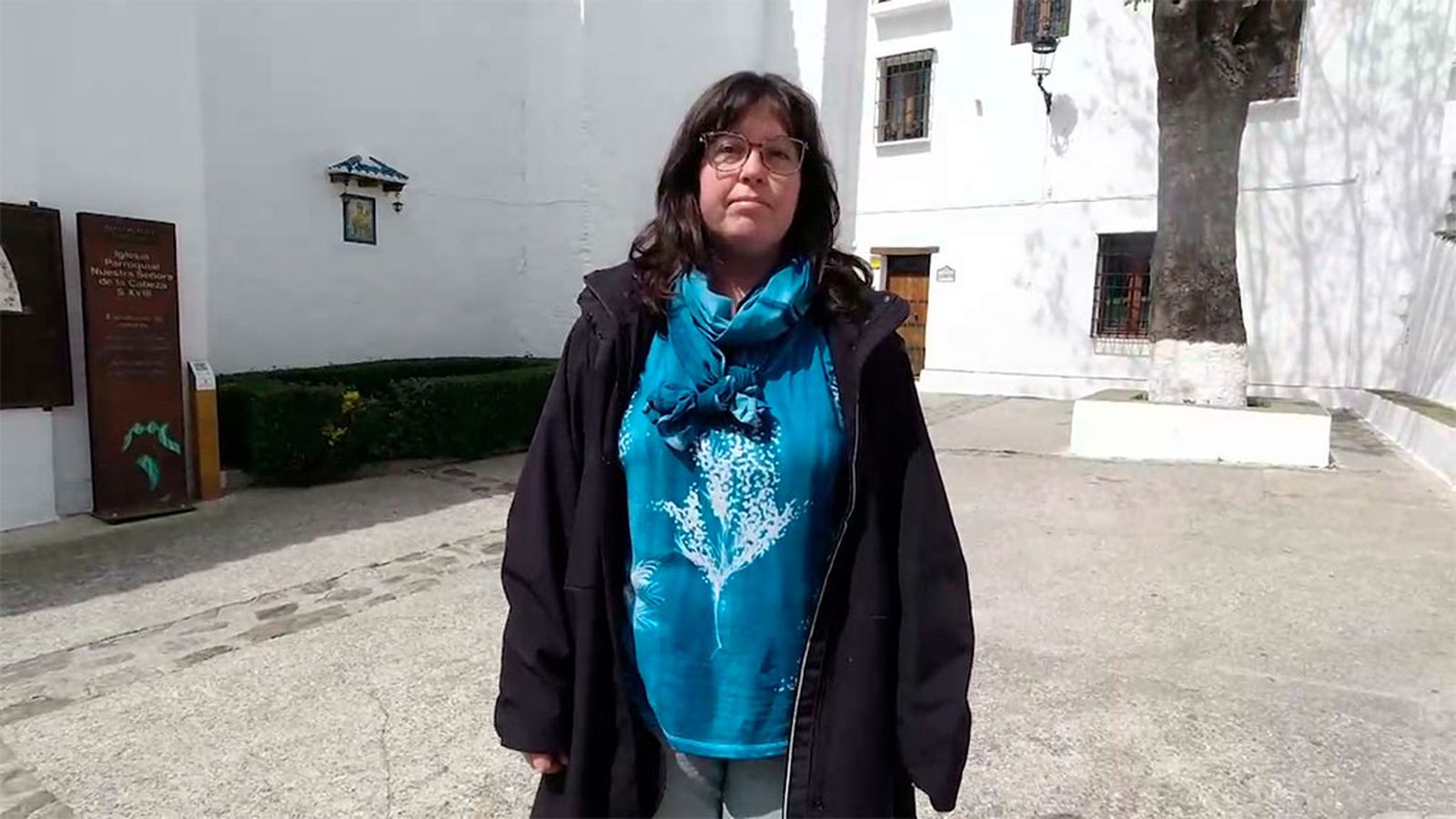 Clara regresó a sus orígenes en Capileira con un taller de artesanía muy especial