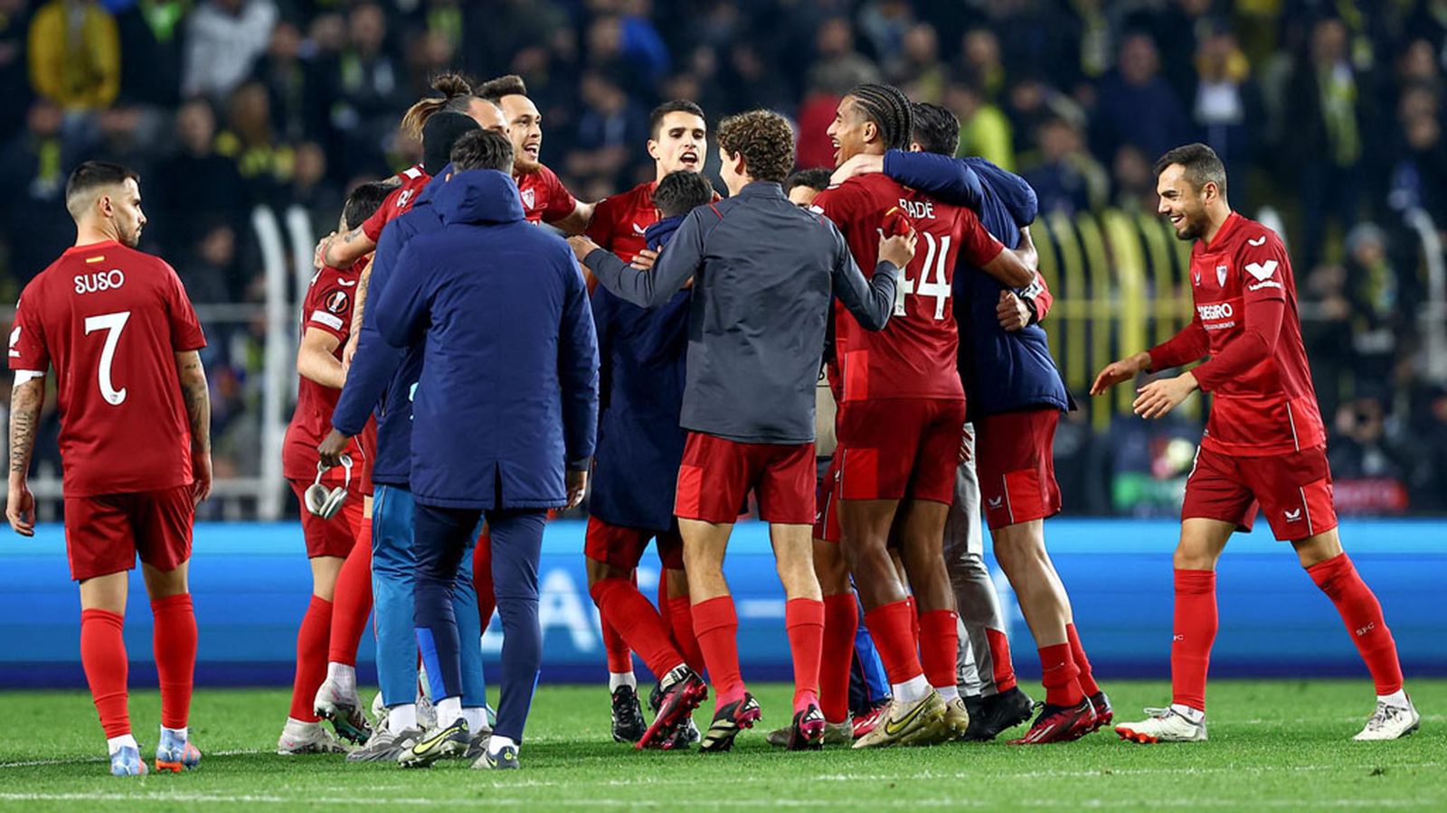 Sevilla Fenerbahce