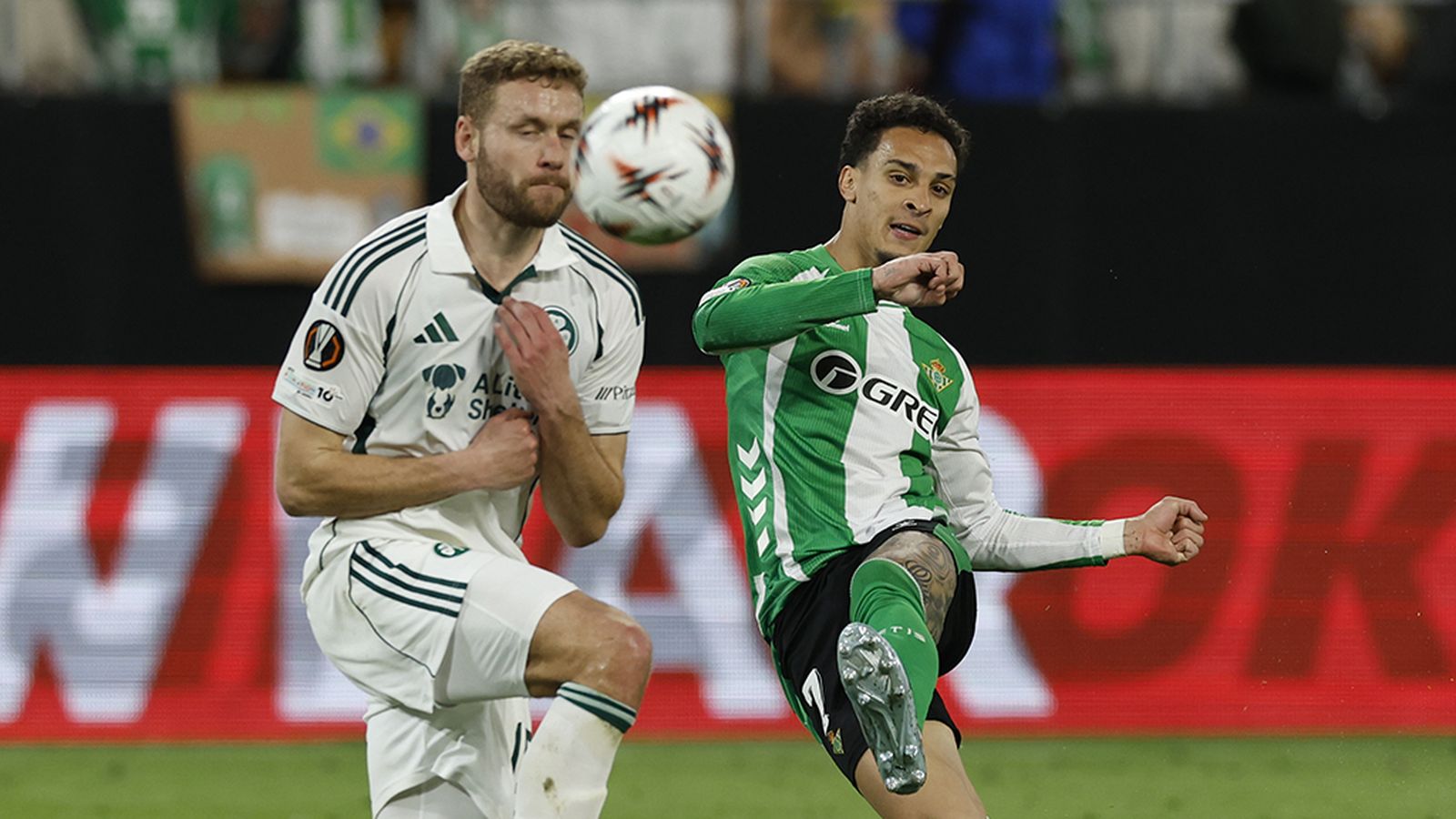 Antony en la Europa League