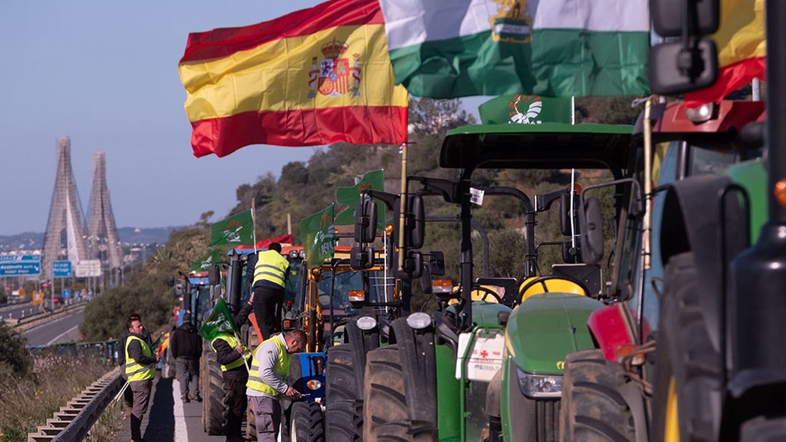 PROTESTAS_AGRICULTORES TRACTORES