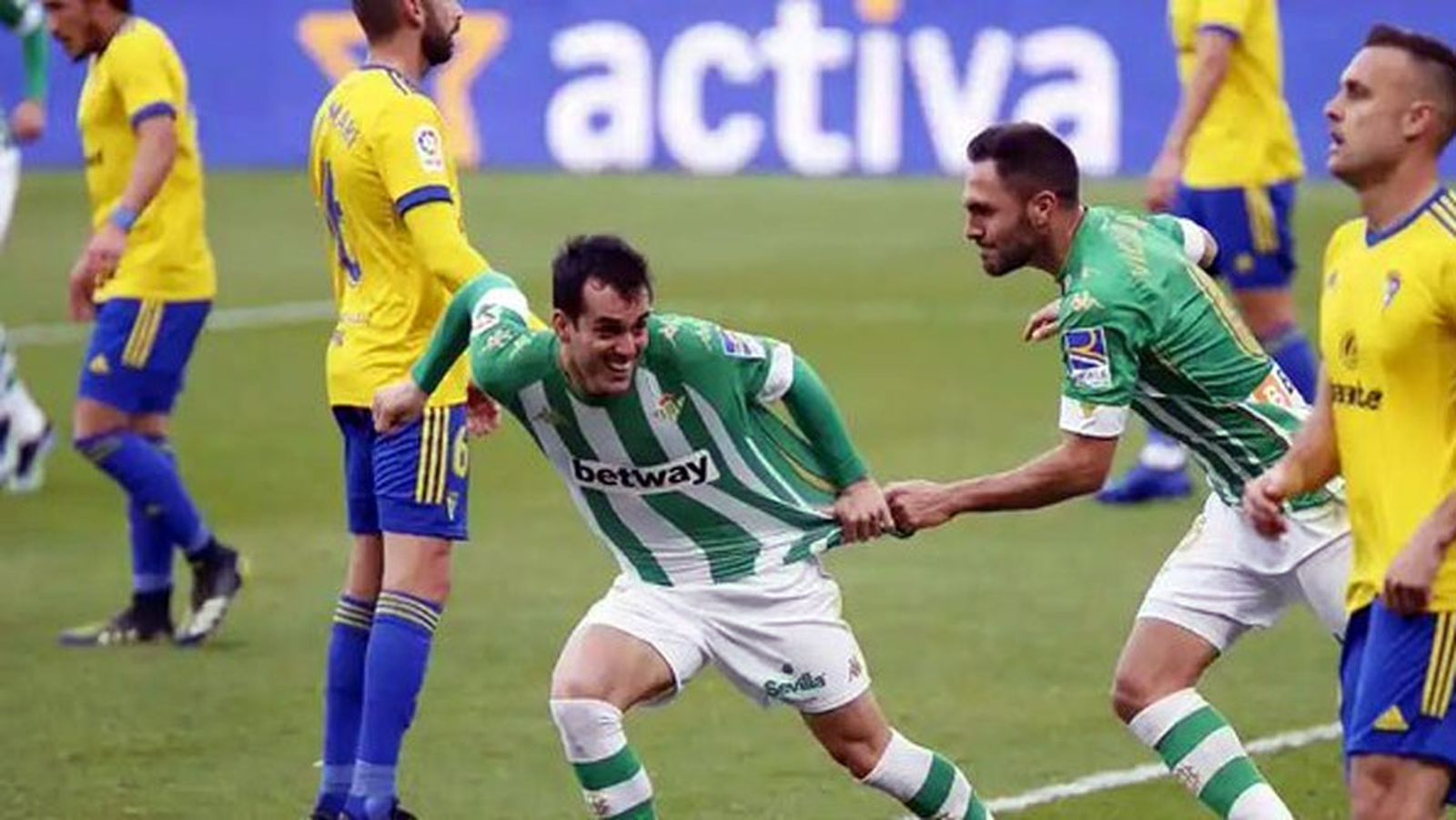 cadiz betis gol juanmi