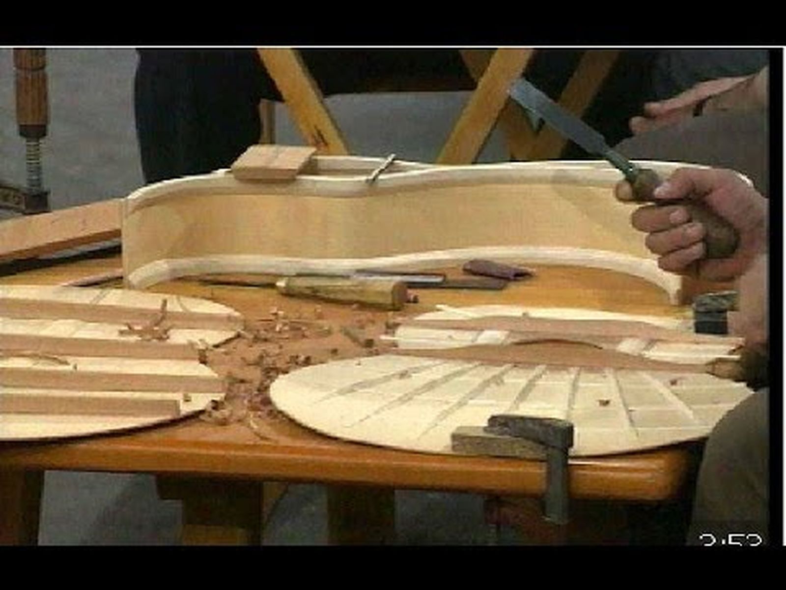 Jerónimo Peña, luthier internacional