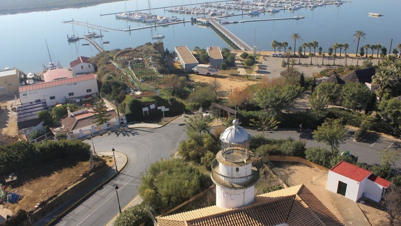 El faro de El Rompido